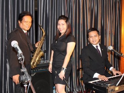 Royal Plus Trio photo