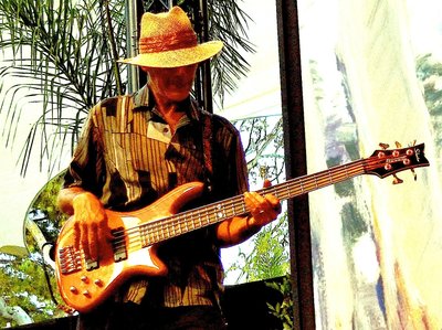 a great shot from my time with D.Correa and Tim Bolling- Laguna Beach Art Festival- mid 2000's