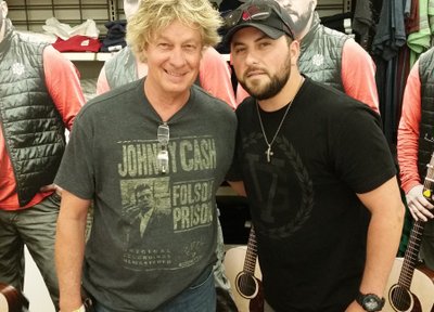 Meet & Greet - Tyler Farr