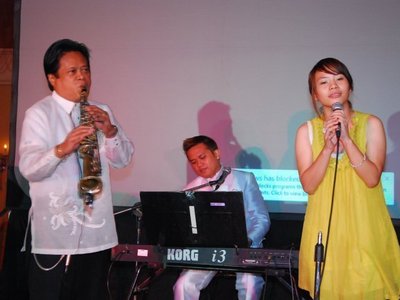 Royal Plus Trio photo