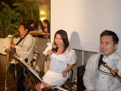 Royal Plus Trio photo