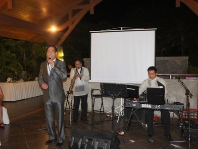 Royal Plus Trio photo