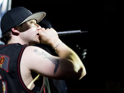 UnderRated rockin' the mic!