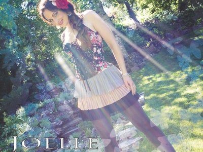 JOELLE photo