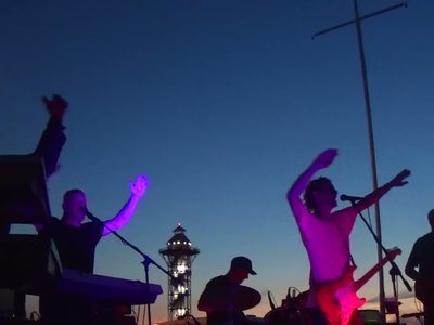 NX Sunset on the stage!