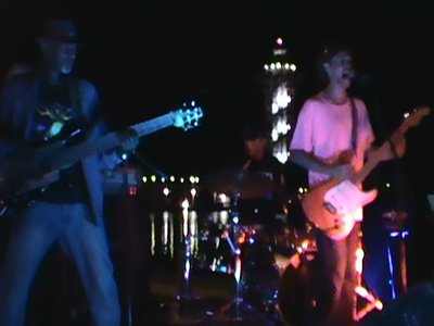 NX - Matt & Bruce gettin down!