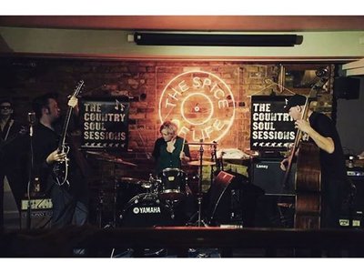 Ruzz Guitar's Blues Revue photo