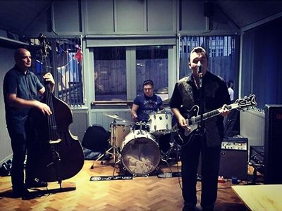 Ruzz Guitar's Blues Revue photo