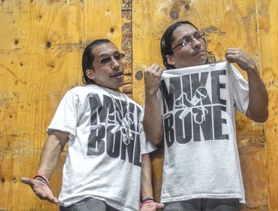MikeBoneMusic - Cuzzi Photoshoot