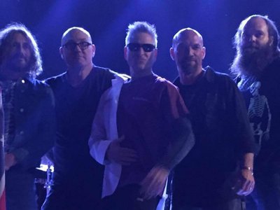 Rockndoc & The Back Bones Line Up