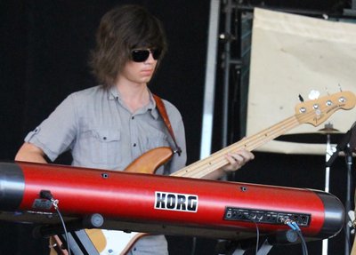 Olivia Ooms and the Resistors photo