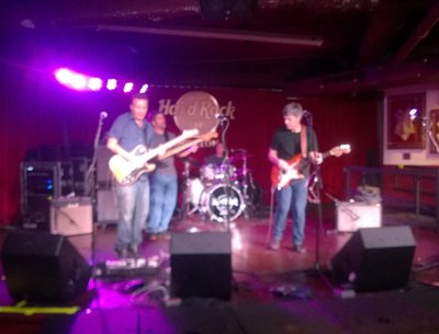 Hard Rock Cafe Boston 9-9-2016 - Photo by Gerg Anidem