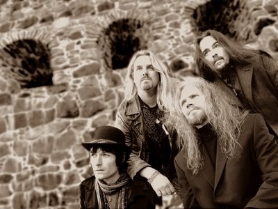 Doomdogs photo