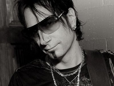 Mick James photo