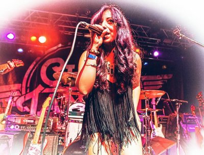 Nikki Briar photo