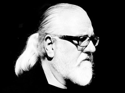 Ted Killian (guitar) live in Santa Cruz, CA - photo by Michael Bearpark