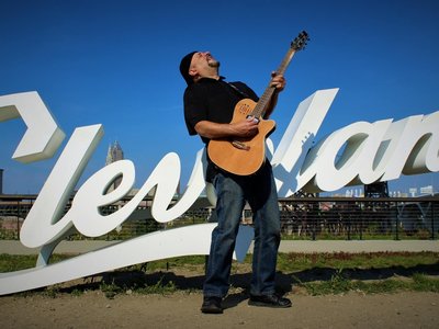 Victor Samalot photo