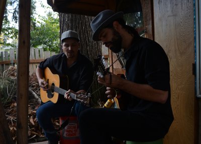 Scratchdog Stringband photo