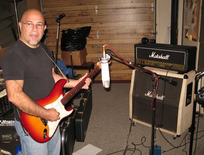 FUN IN STUDIO LAYING GUITAR DOWN WITH A COOL SET UP OF TOOLS !!