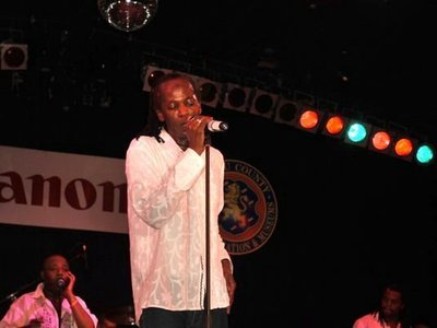 Tom sings from the heart July 2010