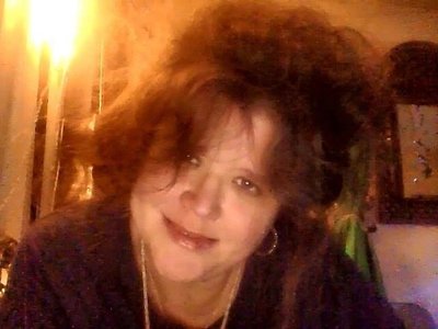 Kelly aka Voiceofanangelakarevdreams October 2016
