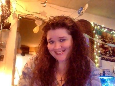 Kelly aka Voiceofanangelakarevdreams November 2016