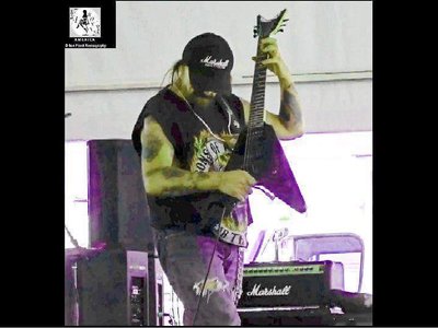 🔴You Rock www.BERDOO.com Booking@Berdoo.com JC Berdoo owns BERDOO & ALIEN-AID Beverage™©® 198