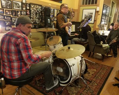 Friday 13, 2017. Jazz in the Richmond dist. San Francisco