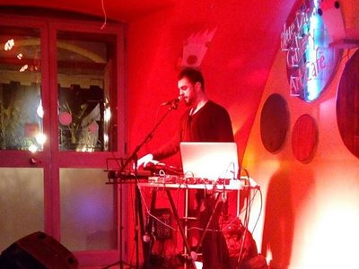 Kim Ree Heena live @Blue Dahlia