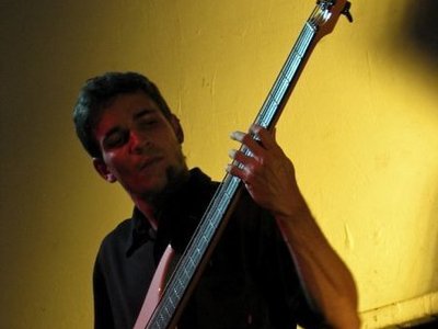 Tercer Mono - Cuartel - 2009-12-12