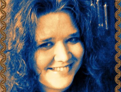 Kelly aka Voiceofanangelakarevdreams January 2017