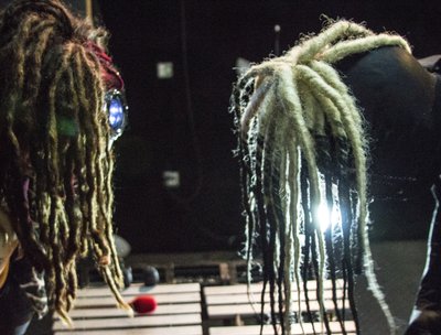 ManifestiV are Lillith on vibraphone & ¶ on guitar, sometimes with Ryan A drumming & Kevin on bass.