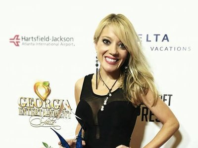 Angela Reign photo