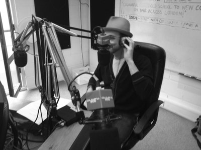 ROXY5000 INTERVIEW WITH AITCH BEE FROM SOUL TO SOUL AT COLOURFUL RADIO