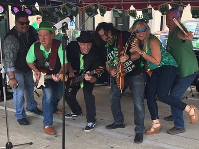 #Wacky bunch here ... but we're #family! #SoulshineRocks