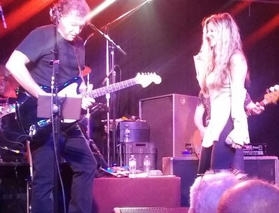 Coach House, Tommy Castro & Shari Puorto Band, 1/2017
