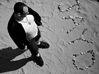 Look what i saw on Bournemouth beach, taken by Jorbozeh Photography