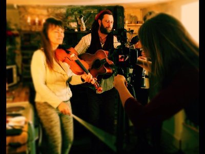 Filming in the kitchen with Shimnix