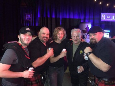 Mudmen with NHL legend Dale Hunter