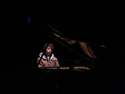 Alex Fiddes during soundcheck for Cullen Live 2008 @ Showplace Peterborough