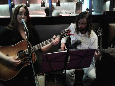 Folk in the Flow Debut