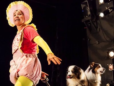 Diane with Bonzer & Bizzo in "Mittens & Mistletoe"