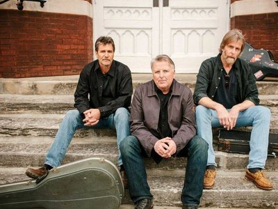 Jammers on steps