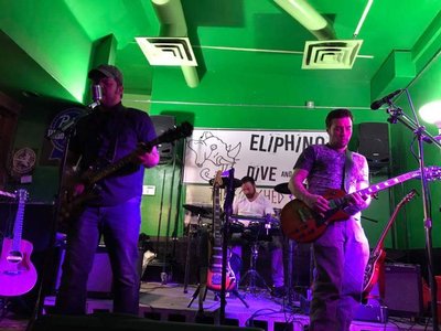 Rocking at the Eliphino Dive And Dine 