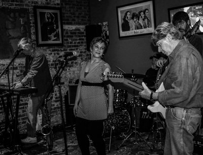 Handsome Al and the Lookers -- Featuring Emma Davis photo