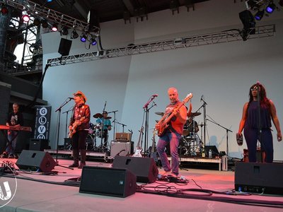 The Dana Gaynor Band photo