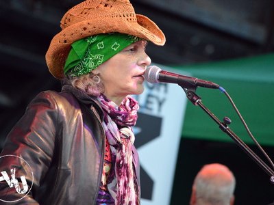 The Dana Gaynor Band photo
