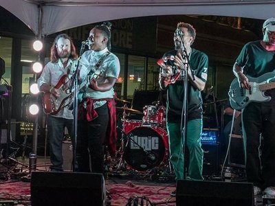 3rd Annual Memorial Day Festival to Benefit our the Vets of Homeward Bound! 📸credit: Sandy L. Jon