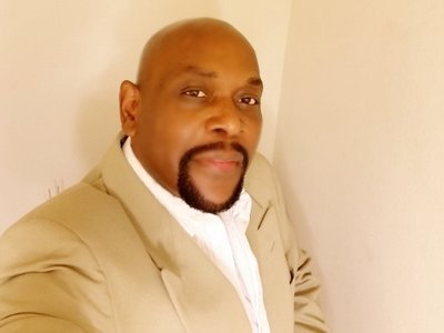 Calvin henderson photo