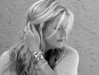 ♪ Looking forward to bringing the new tunes soon! ♪